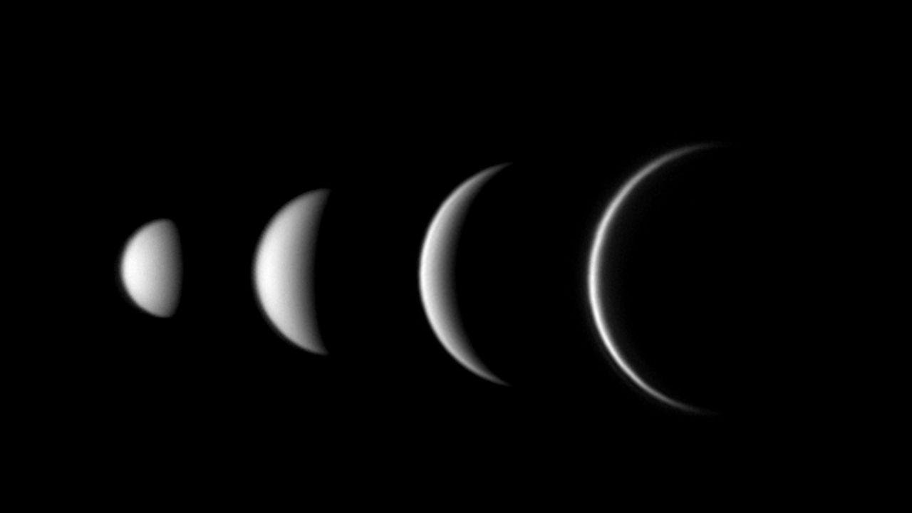 Venus is becoming a thinner cr...