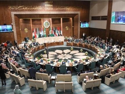 مجلس الجامعة العربية يدعو الدول الأطراف السامية المتعاقدة في اتفاقية جنيف للتدخل الفوري لحماية الشعب الفلسطيني