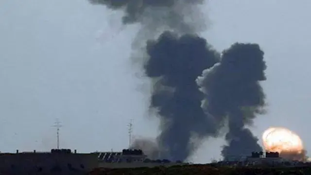 انفجار ذخيرة شمالي إسرائيل يتسبب في إصابة 20 شخصًا