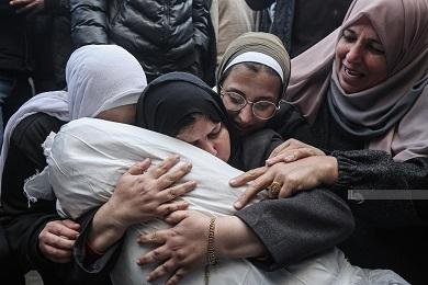 50 ألف شهيدة وجريحة من النساء والفتيات في غزة منذ بدء العدوان