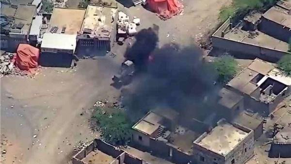 أنباء عن مقتل قيادي بارز بفيلق القدس الإيراني و4 خبراء عسكريين في غارة باليمن