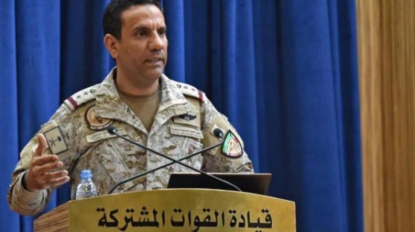التحالف يحذر الحوثيين من تهريب الأسلحة عبر القوارب التقليدية