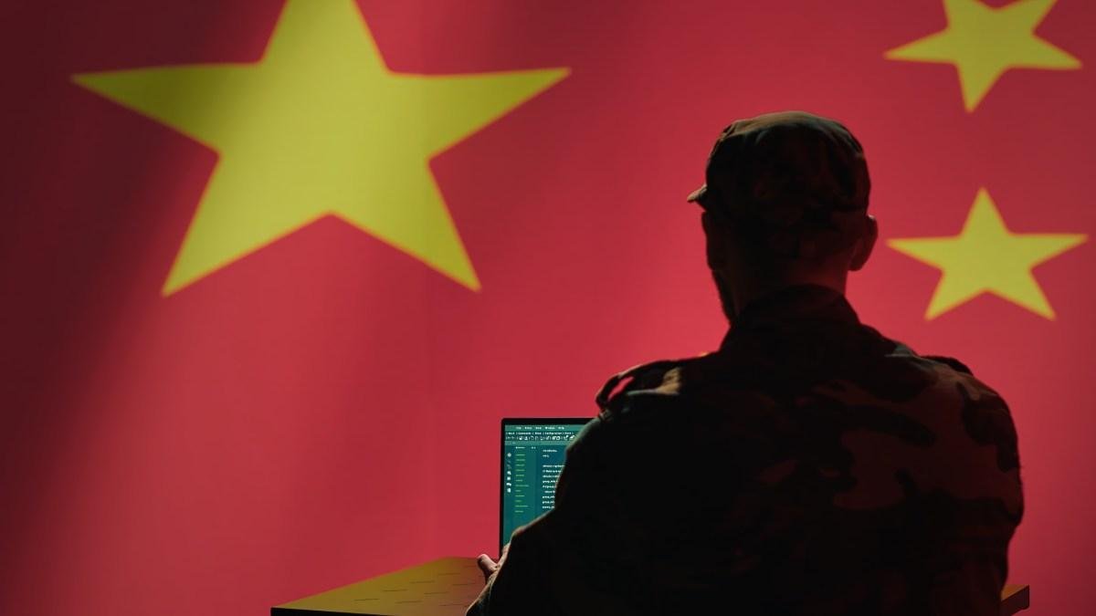 US seizes domains of Chinese b...