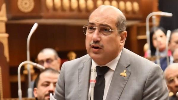 إيهاب وهبة رئيسًا للهيئة البرلمانية لحزب الشعب الجمهوري بالشيوخ وكريم سالم نائبًا