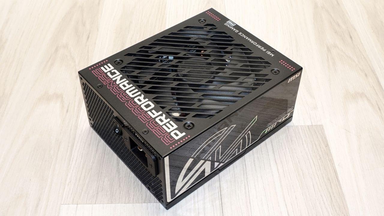 MSI MPG Ai1600TS PCIE5 1600W p...