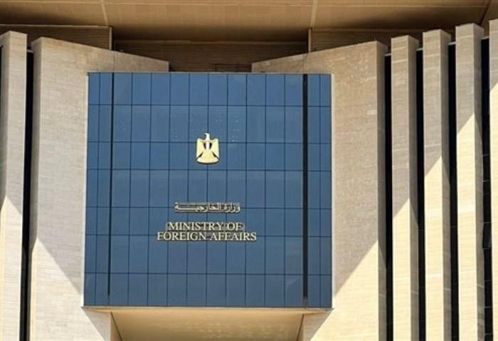 الخارجية تعلن تيسير إجراءات سفر المصريين إلى ليبيا