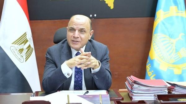 محافظ الغربية يلتقي المواطنين في اللقاء الأسبوعي ويستمع إلى مطالبهم ويوجه بسرعة فحص الشكاوى
