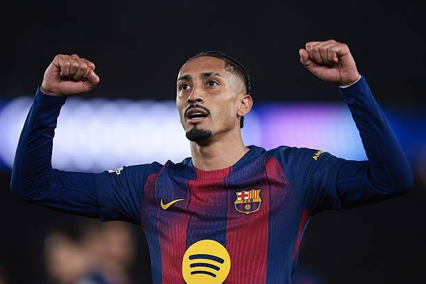 رافينيا قائدا مؤقتا لبرشلونة.....