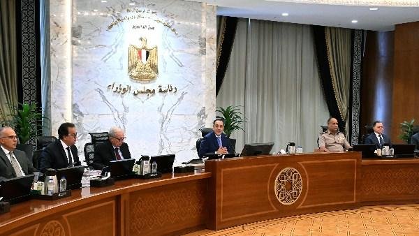 مُتحدث الوزراء: الحكومة تدرك الضغوط المعيشية على المواطنين وتعمل على تلبية أولوياتهم