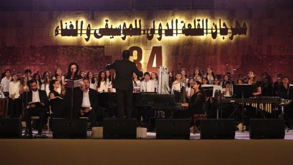 من المنزل إلى الأوبرا.. محطات في رحلة المطربة ريم حمدي الفنية