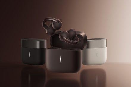 Anker AeroClip 2 Pro earbuds d...