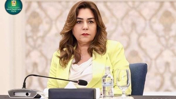 وزيرة التنمية المحلية تشكل فرق متخصصة للتنمية الاقتصادية بقرى “حياة كريمة”