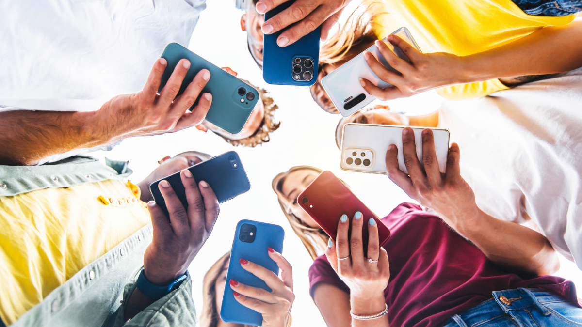 Why Gen Z is ditching mainstre...