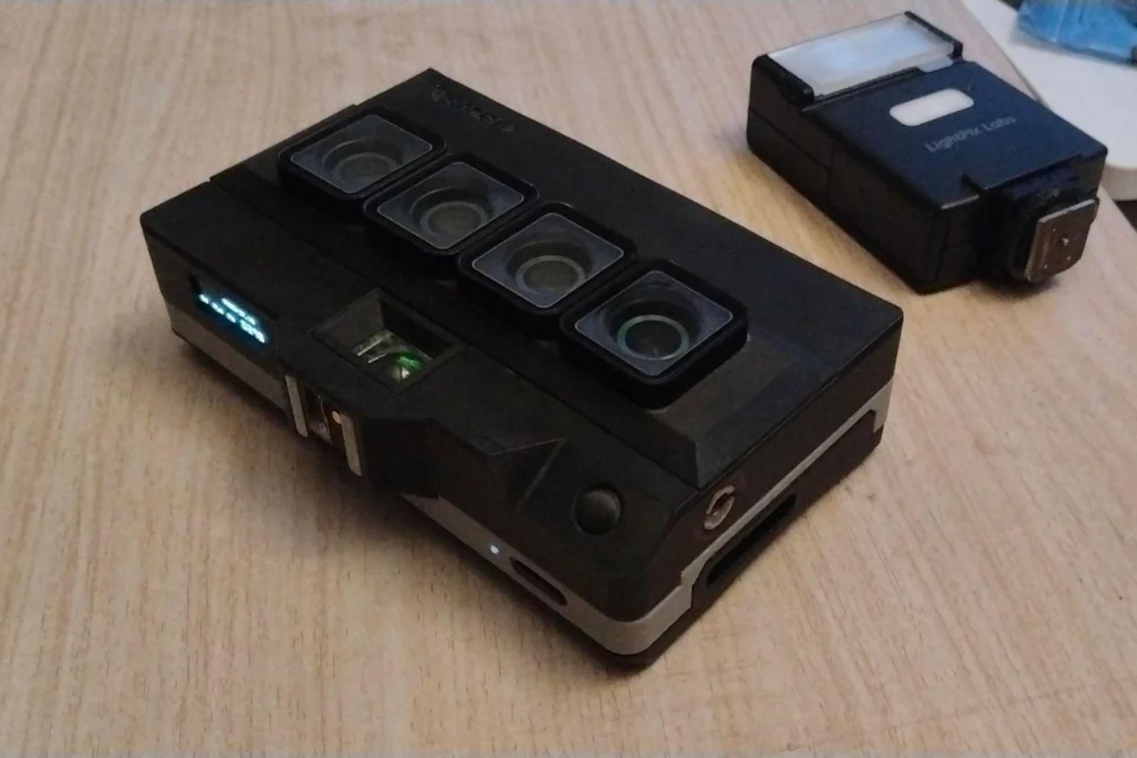 Someone built a Raspberry Pi c...