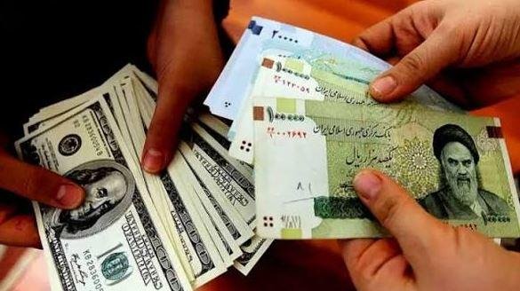 تراجع العملة الإيرانية إلى مست...