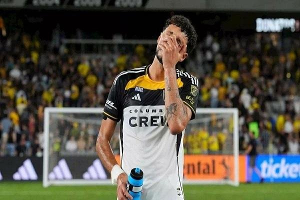 إيهاب أبو جزر: الإصابة حرمت وسام أبو علي من تجاوز أرقام ميسي