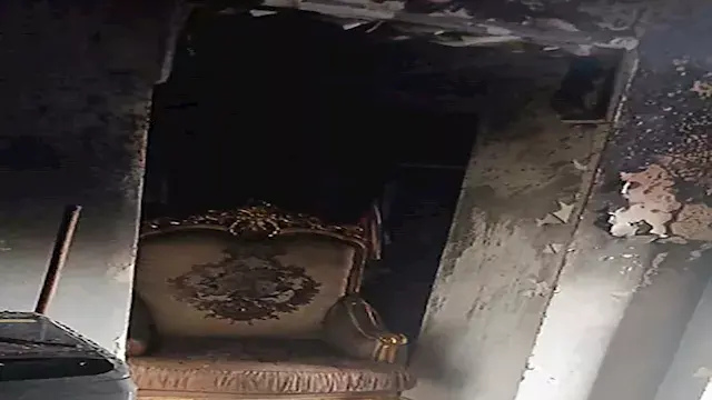 وفاة 4 أطفال وإصابة والدهم في...