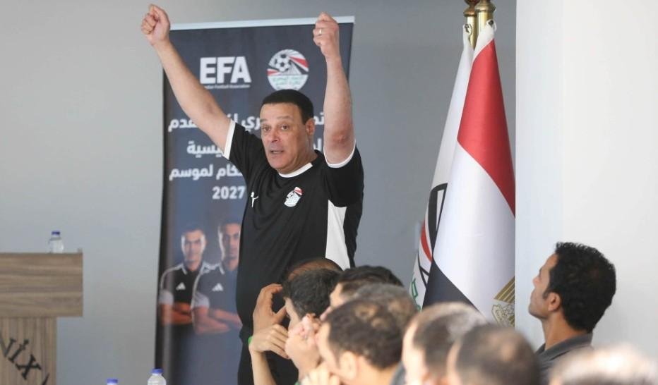 عصام عبد الفتاح يكشف سبب عدم الاستعانة بحكام النخبة في قمة الأهلي والزمالك