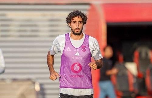 بقيادة إمام وهاني.. 10 غيابات في الأهلي أمام مودرن سبورت بالدوري