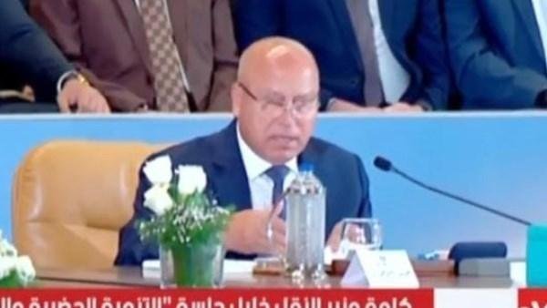 كامل الوزير: ربط التجمعات العمرانية الجديدة بشبكة نقل جماعي متكاملة يضمن استدامة التنمية