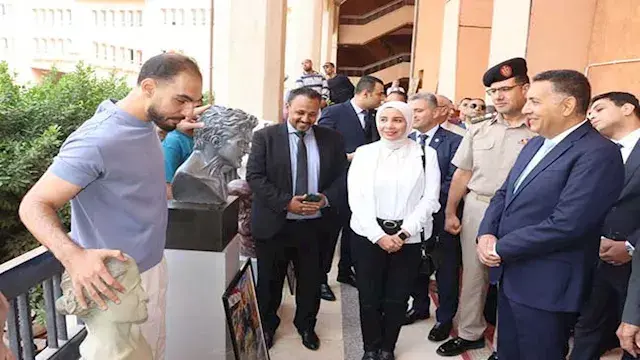 محافظ القليوبية ورئيس جامعة بنها يشهدان احتفالية ذكرى انتصارات أكتوبر - صور