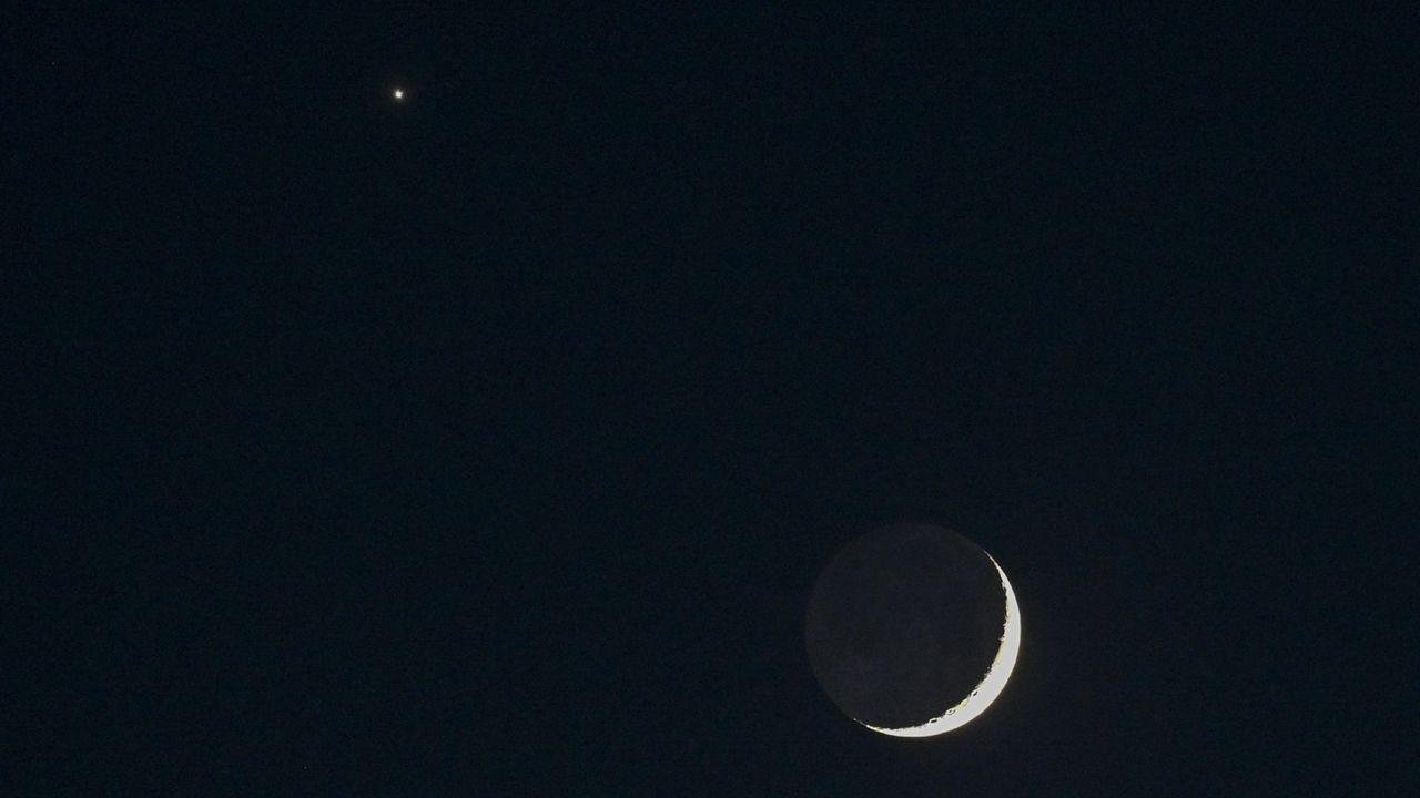 Don't miss Venus shine beside...