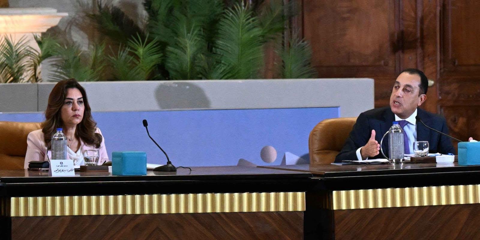 رئيس الوزراء يستعرض أسباب التوسع في إنشاء المدن الجديدة