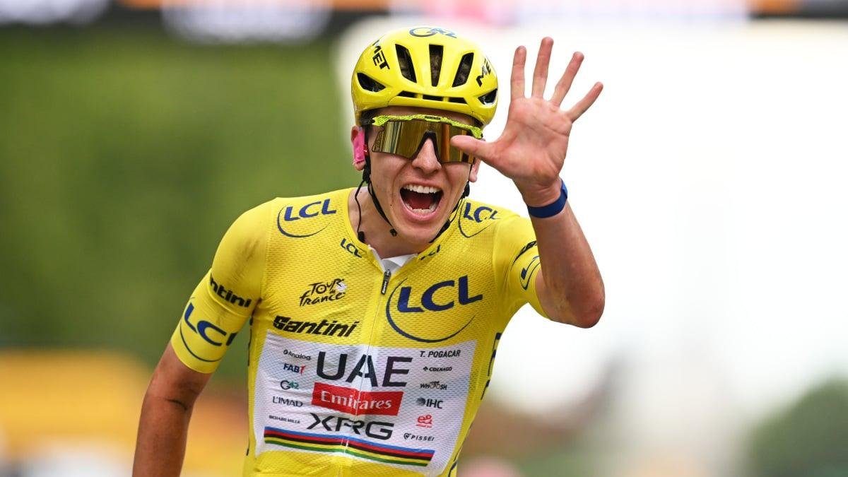 How to watch the 2026 Vuelta a...
