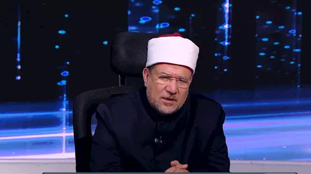 وزير الأوقاف السابق: القرآن كل...