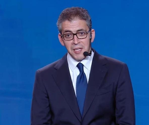 منتدى مصر.. مهاب مجاهد: السوشيال ميديا عصر هوان الكلمة على الإنسان