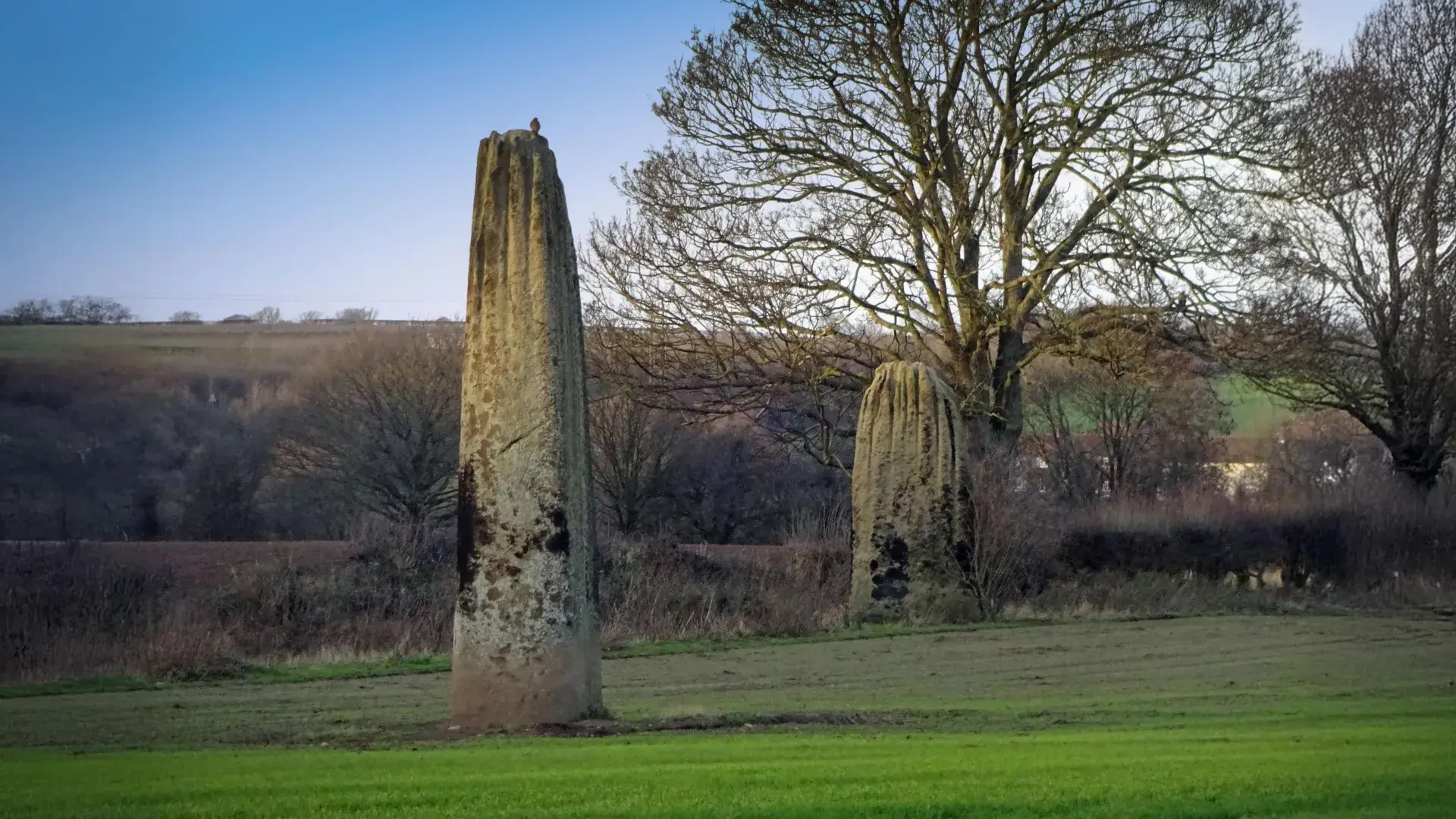Devil’s Arrows: Ancient builde...