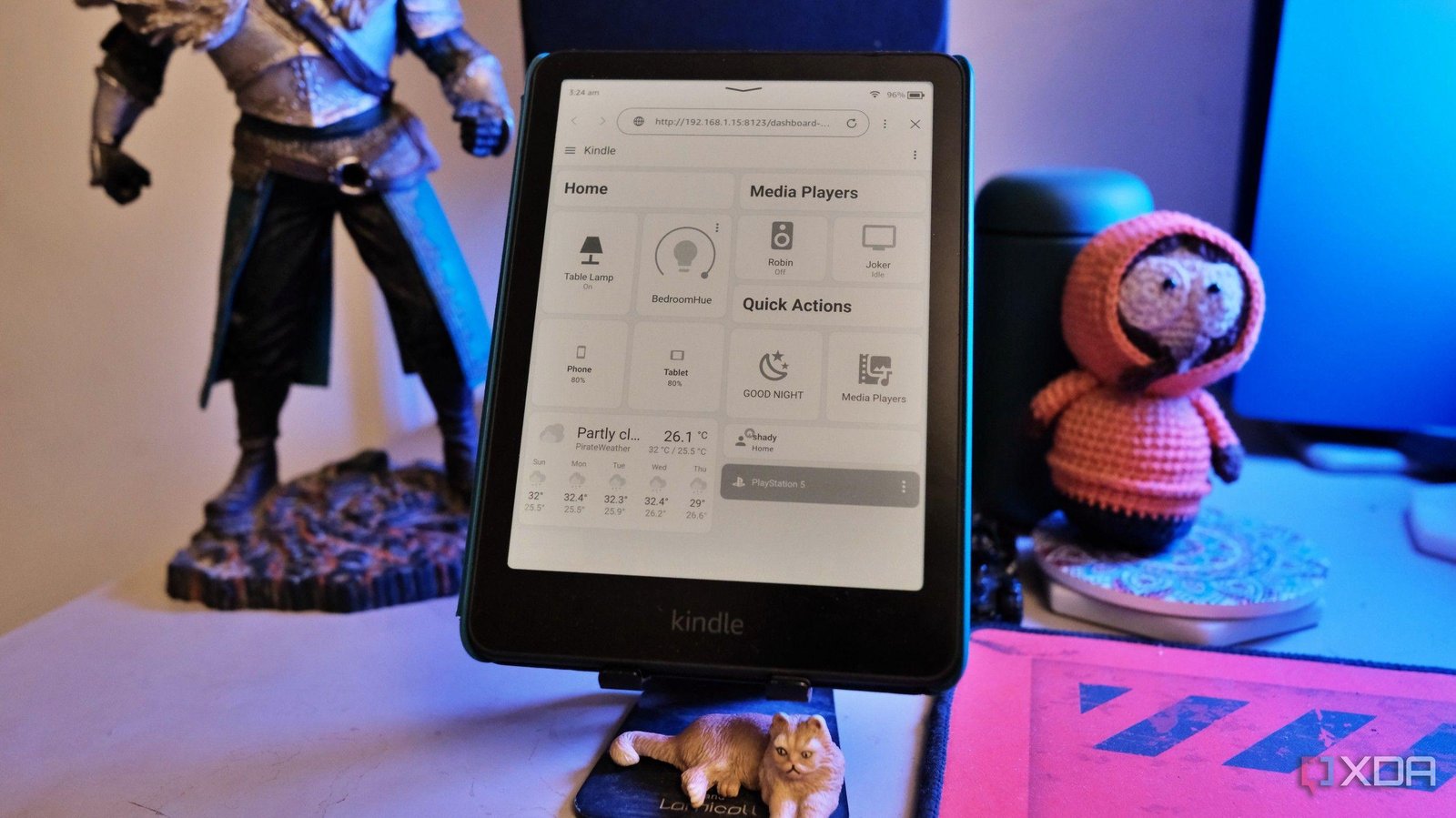 I'm using my old Kindle as a H...
