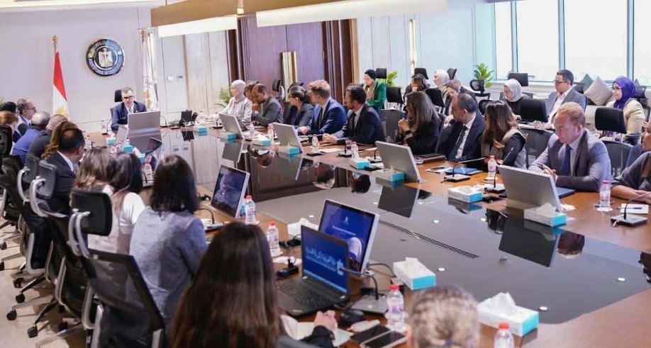 وزير التخطيط يستعرض التطورات الاقتصادية وملامح البرنامج الوطني للتحول الاقتصادي