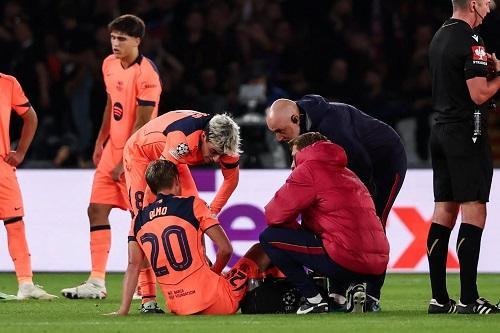رسميا.. برشلونة يعلن غياب داني أولمو عن الكلاسيكو أمام ريال مدريد