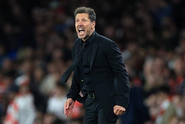سيميوني يقترب من الاستمرار مع أتلتيكو مدريد حتى 2029