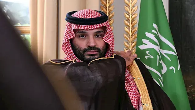 السعودية تدعو لحل سياسي "دائم"...