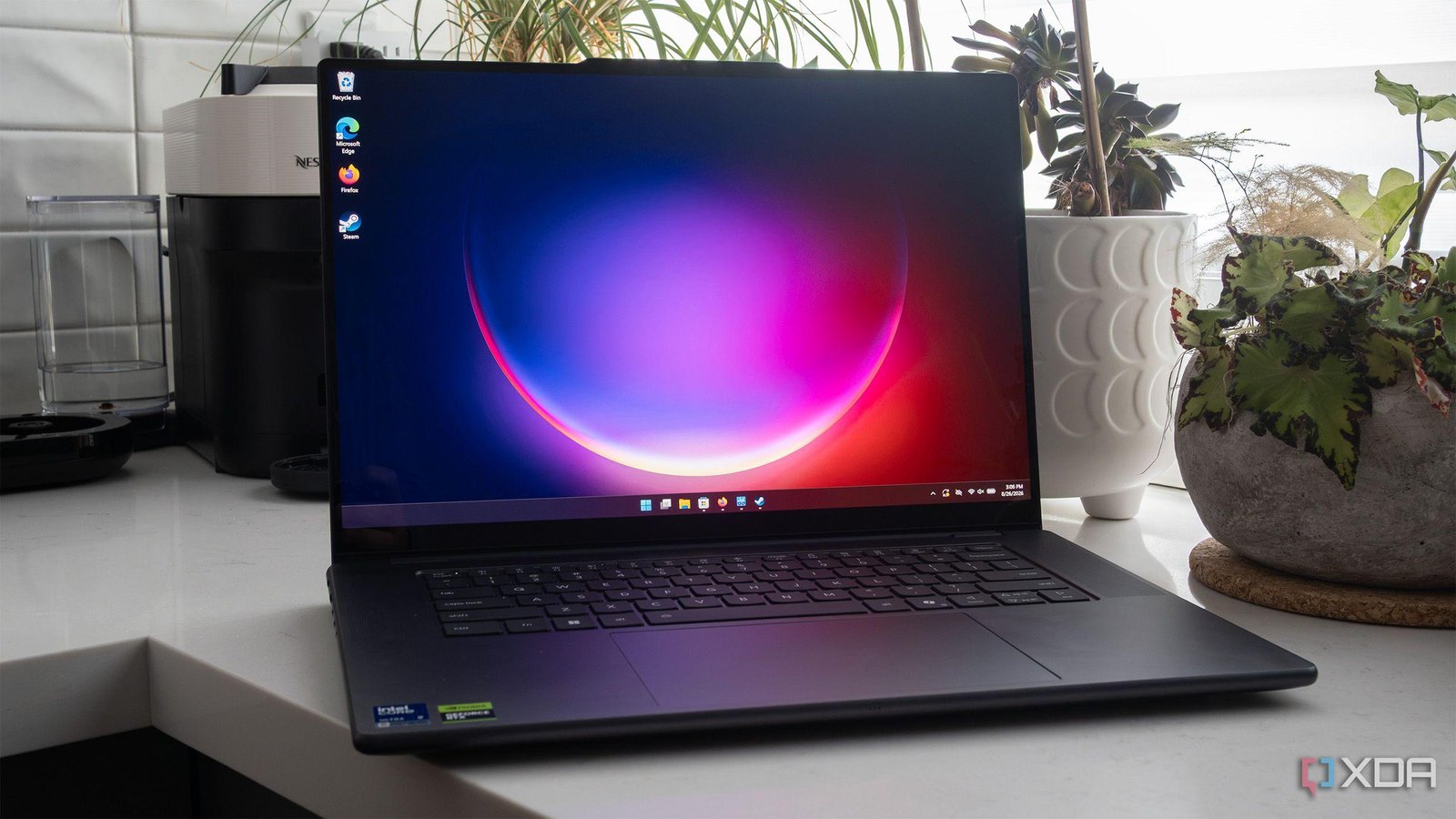 Lenovo Pro 9i Aura Edition rev...