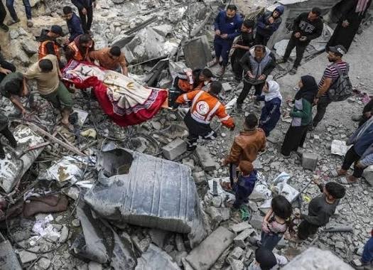 غزة: 3 إصابات في قصف للاحتلال...