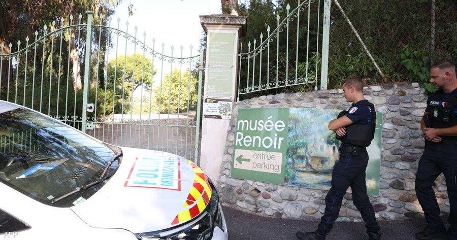 العثور على لوحتين مسروقتين من متحف فرنسي والقبض على 6 أشخاص