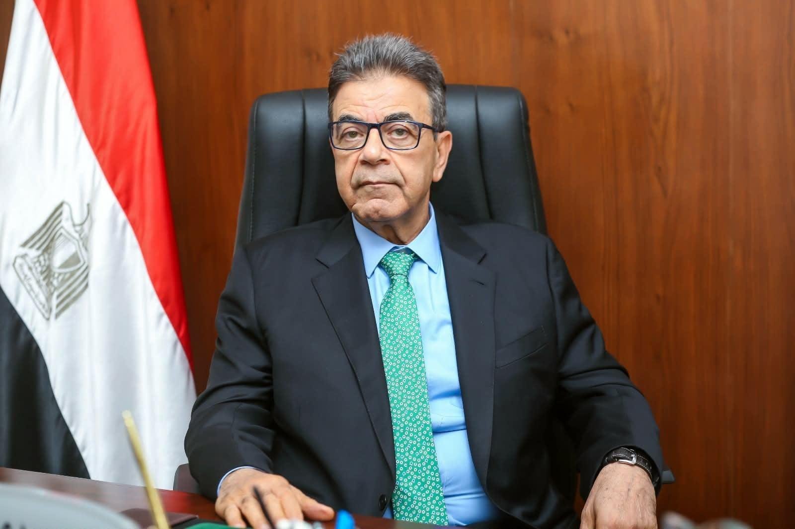 نقيب الأطباء البيطريين يعلن موافقة الأزهر على فصل سنة الامتياز بكلية الطب البيطري