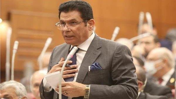 النائب محمد الصالحي يتقدم بطلب إحاطة لفصل سنة الامتياز البيطري وصرف مكافأة مالية للمتدربين