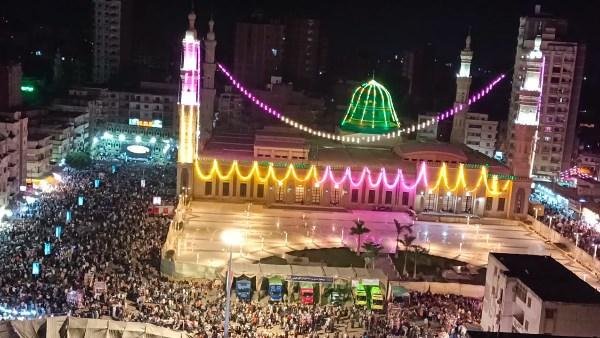 الليلة الختامية تخطف الأنظار.. حشود مليونية في حب إبراهيم الدسوقي بكفر الشيخ |صور