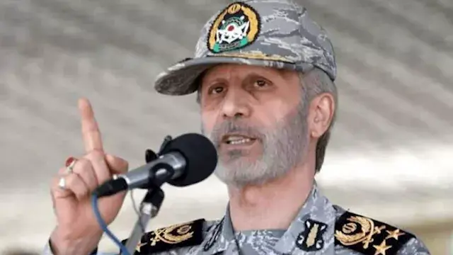 قائد الجيش الإيراني: مضيق هرمز...