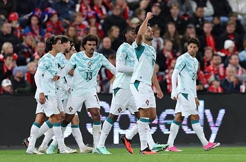 3 تعديلات في تشكيل البرتغال أمام النرويج بدوري الأمم الأوروبية