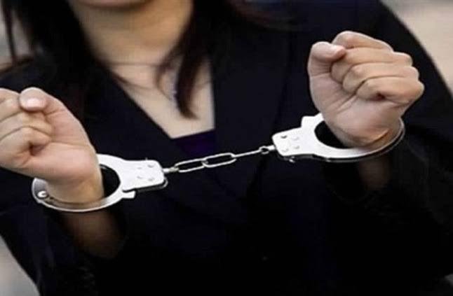 ضبط سيدة تدير كيانا تعليميا بدون ترخيص للنصب على المواطنين بالقاهرة