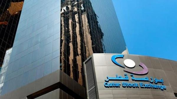 مؤشر بورصة قطر يغلق تداولاته منخفضًا