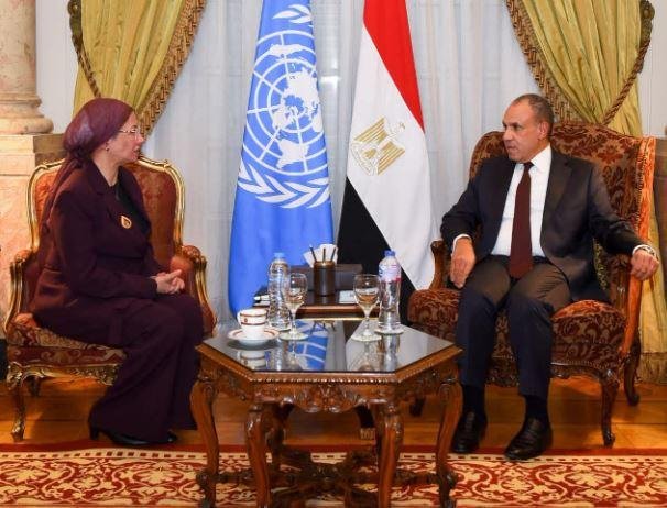 وزير الخارجية يلتقي السكرتير التنفيذي لاتفاقية الأمم المتحدة لمكافحة التصحر