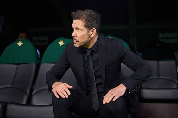 سيميوني يحذر أتلتيكو مدريد من خطورة شتوتجارت في دوري أبطال أوروبا