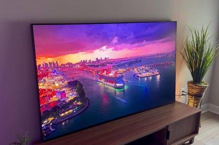 Sony BRAVIA 9 II Review: One o...