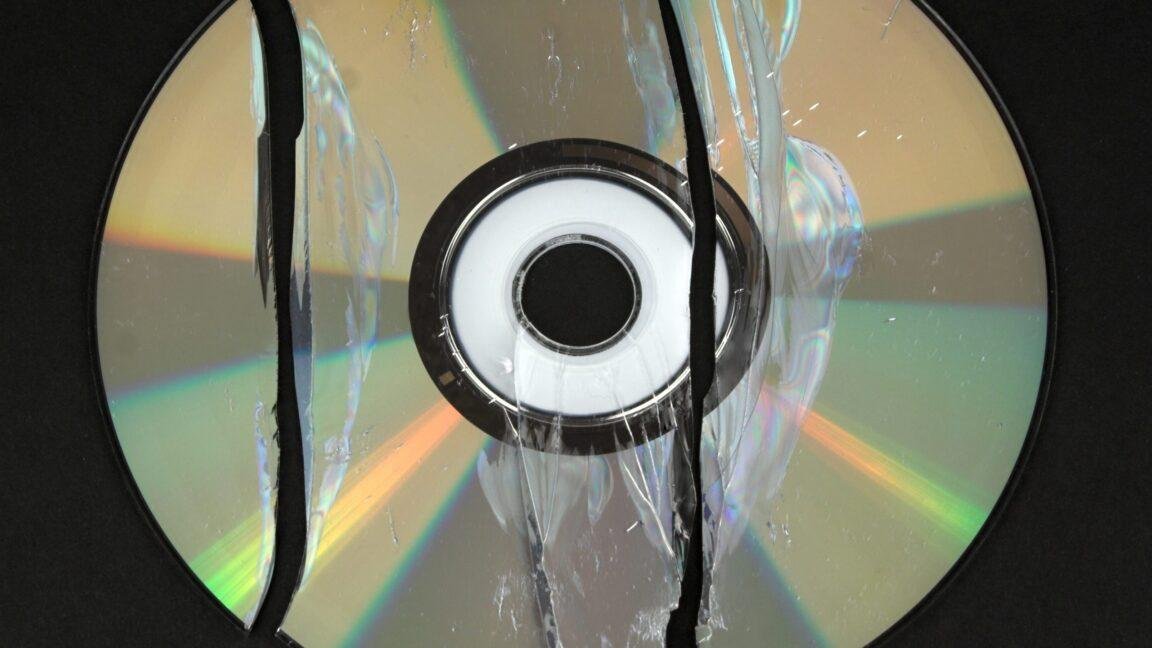Xbox’s new disc-to-digital pro...
